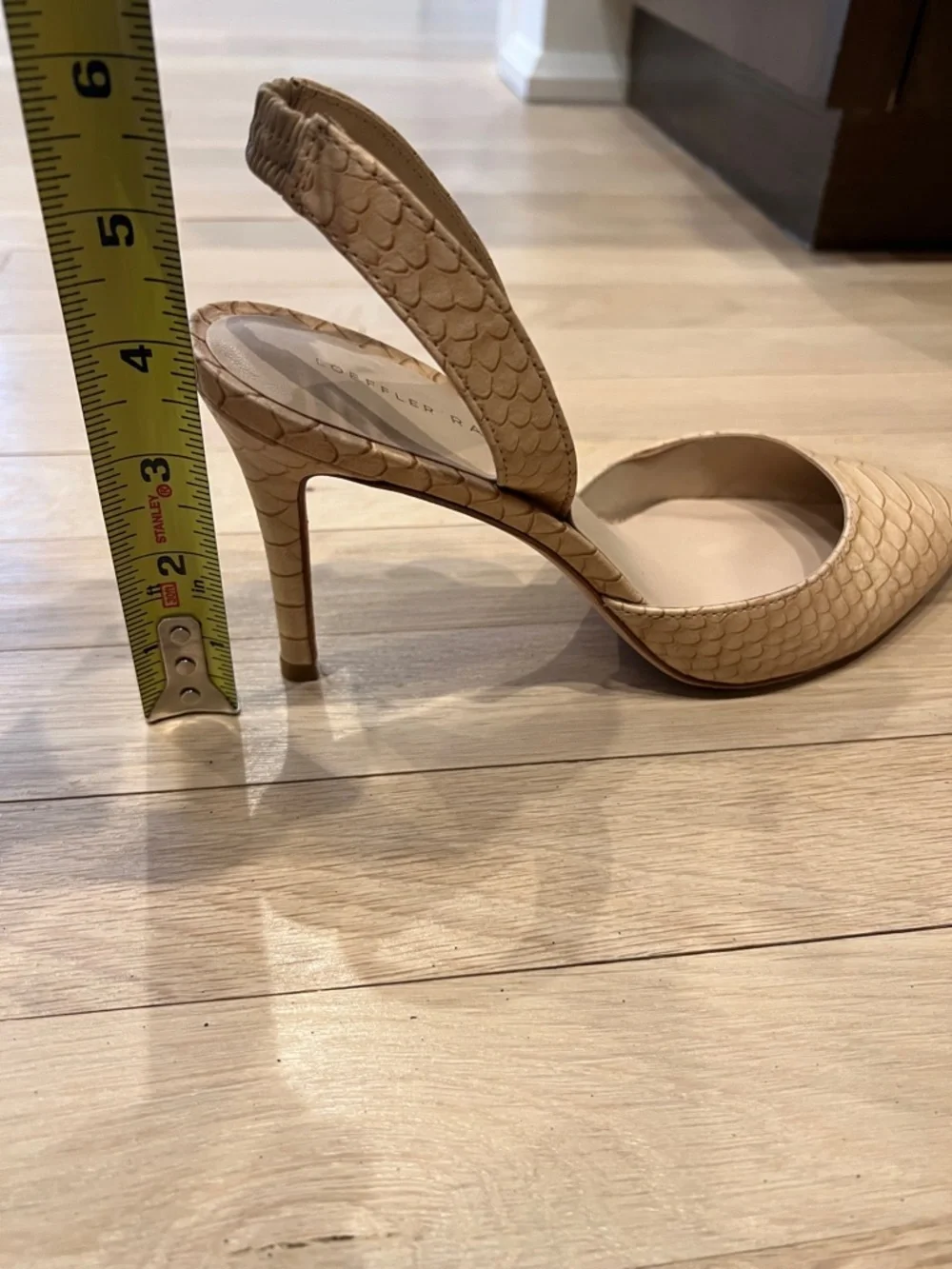 Loeffler Randall pointed slingback